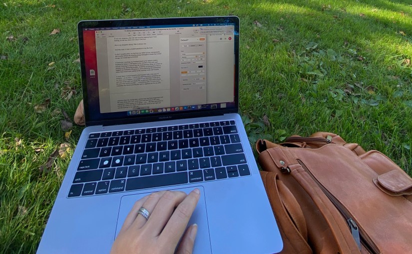 I’m writing again.